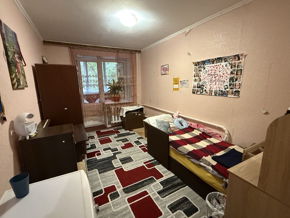 Продаж квартири 3 кім.по вул.Головатого( можливо під комерцію) - Вид 2