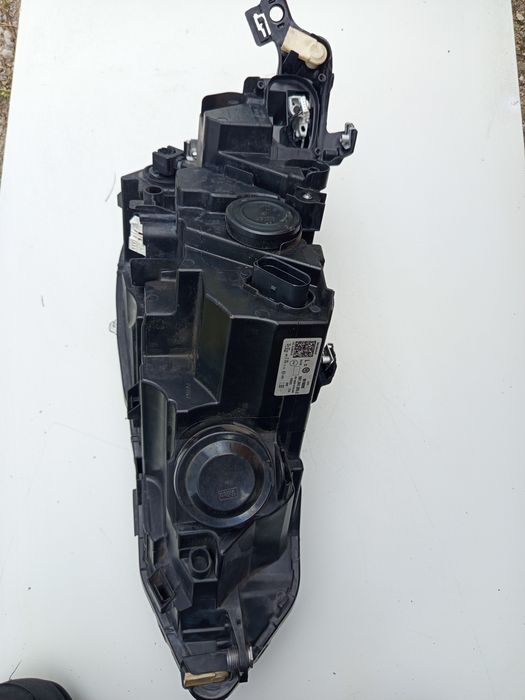 VW Golf VIII prawy reflektor full led 5H1.941.005.C