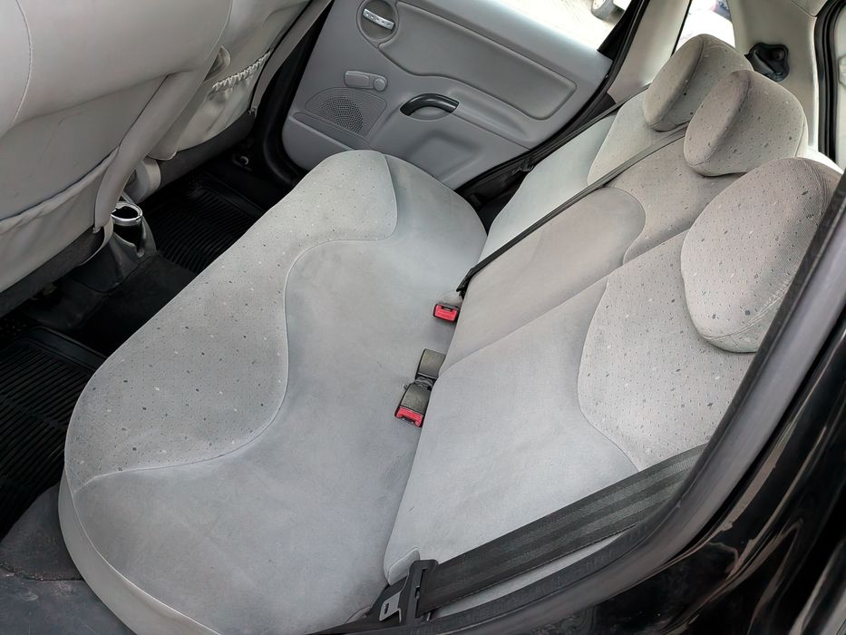 Citroen C3 1.1 i SX 61 CV 02