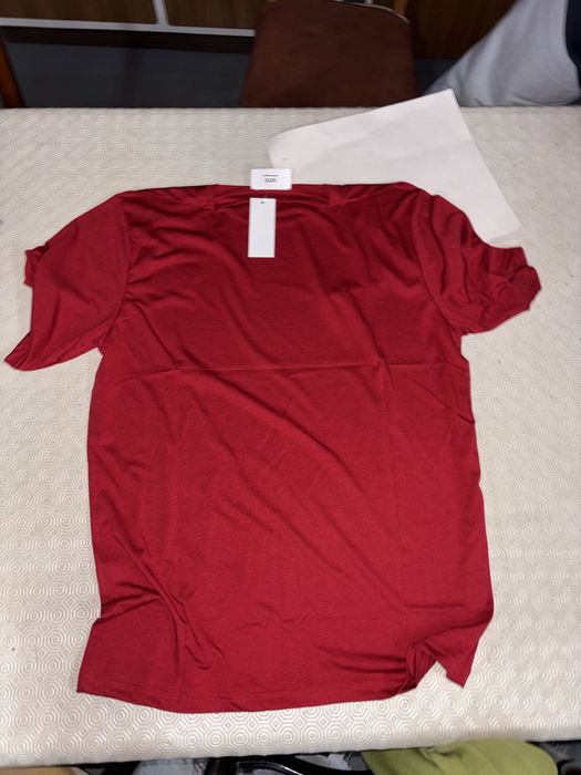 vendo tshirt como nova