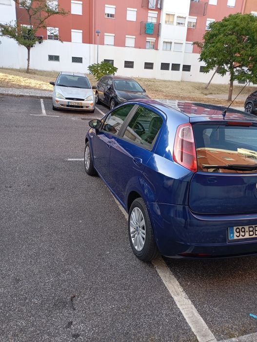 Fiat grande Punto impecável de tudo.