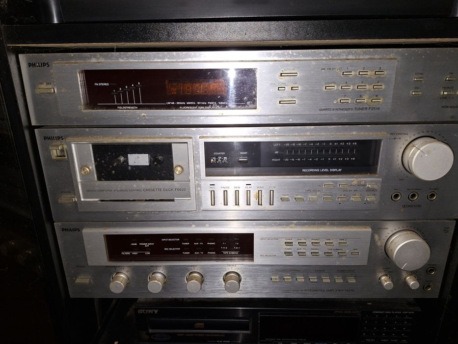 Aparelho de música anos 80