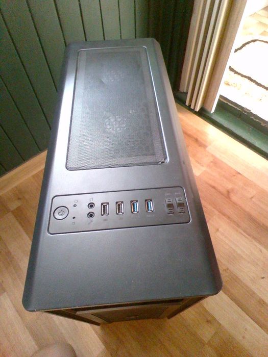 SilentiumPc Gladius M35w z oknem