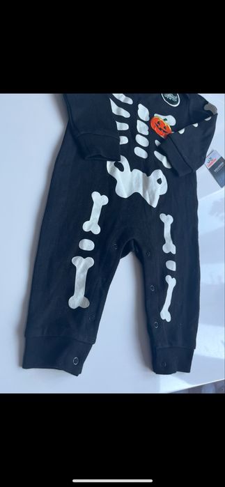 Swiecacy stroj na hallowen