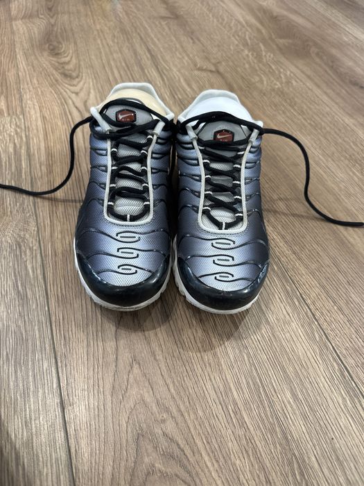 кросівки Кросівки Nike Air Max Tn  оригинал розмір 39