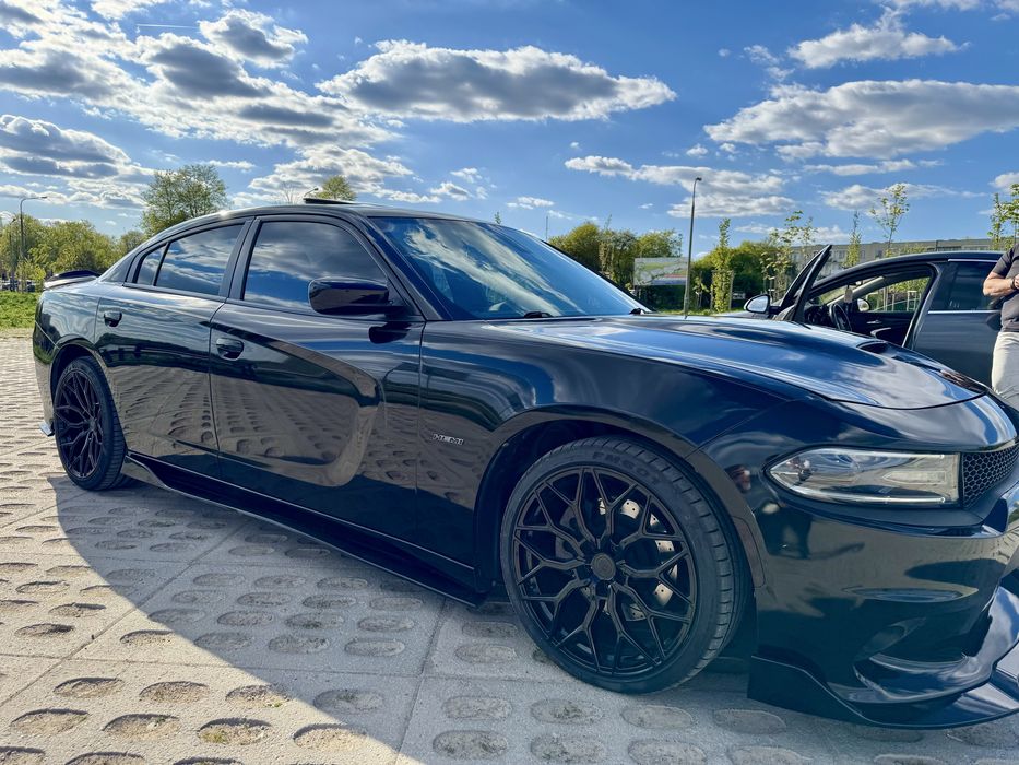 Dodge Charger 5.7 HEMI V8 2017