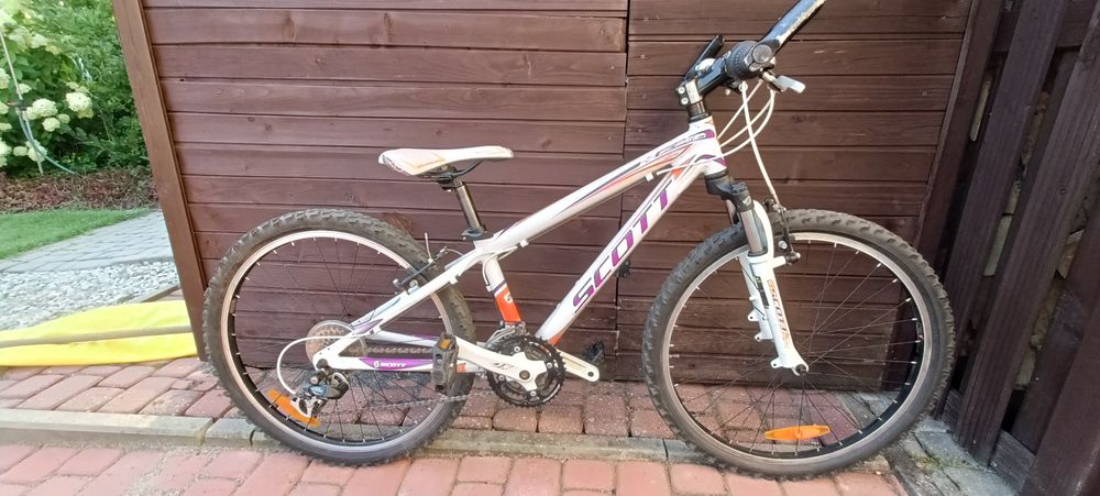 Rower juniorski Scott Scale Junior koła 24" amortyzator