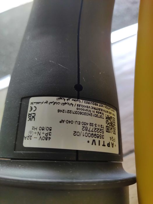 Cabo para carregar carro