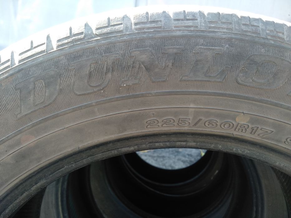 Шины летние бу 225 - 60 R17