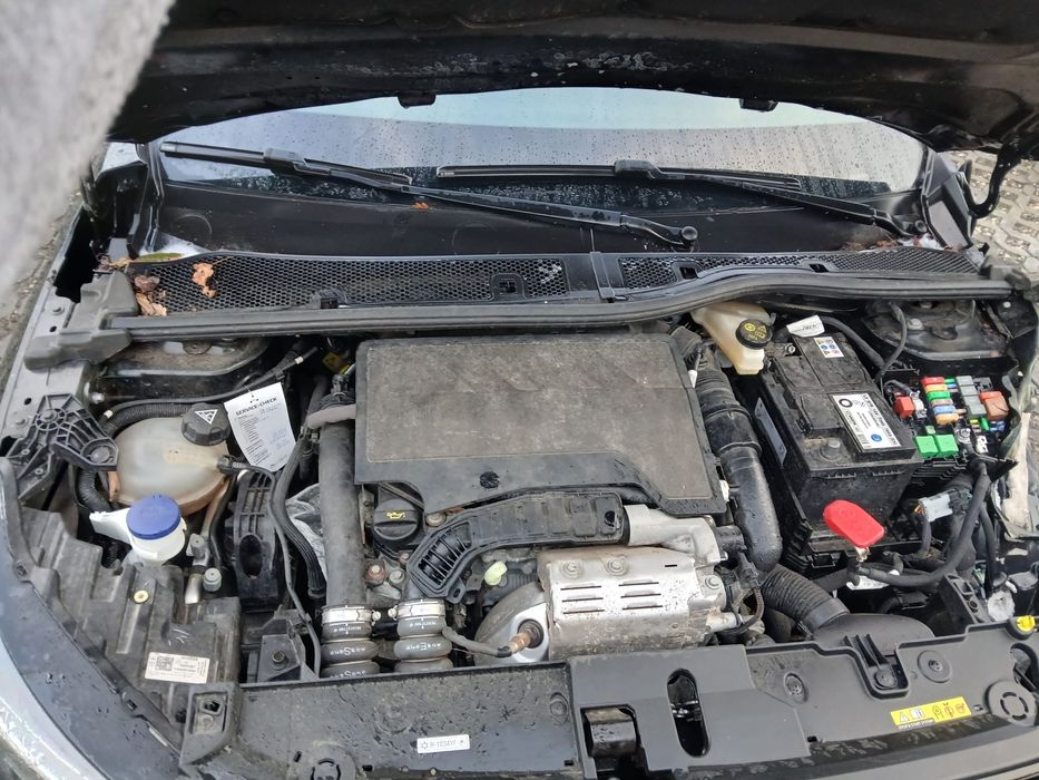 Opel Corsa F 1.2 turbo automat !!