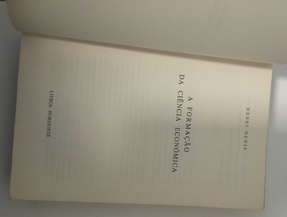 A formação da ciência económica, de Henri Denis