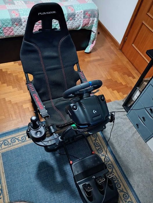 Racing sim - Playseat Challenge Actifit + volante G923 + Shifter