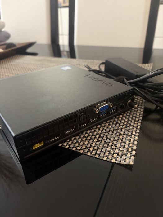 Lenovo ThinkCentre M720q