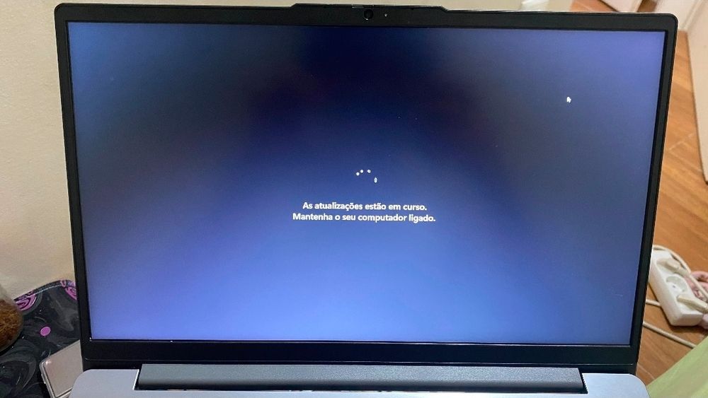 Notebook Lenovo.