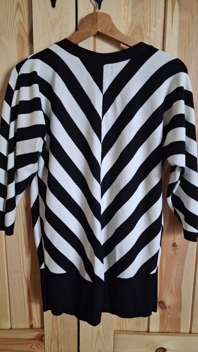 Sweter marki Soon