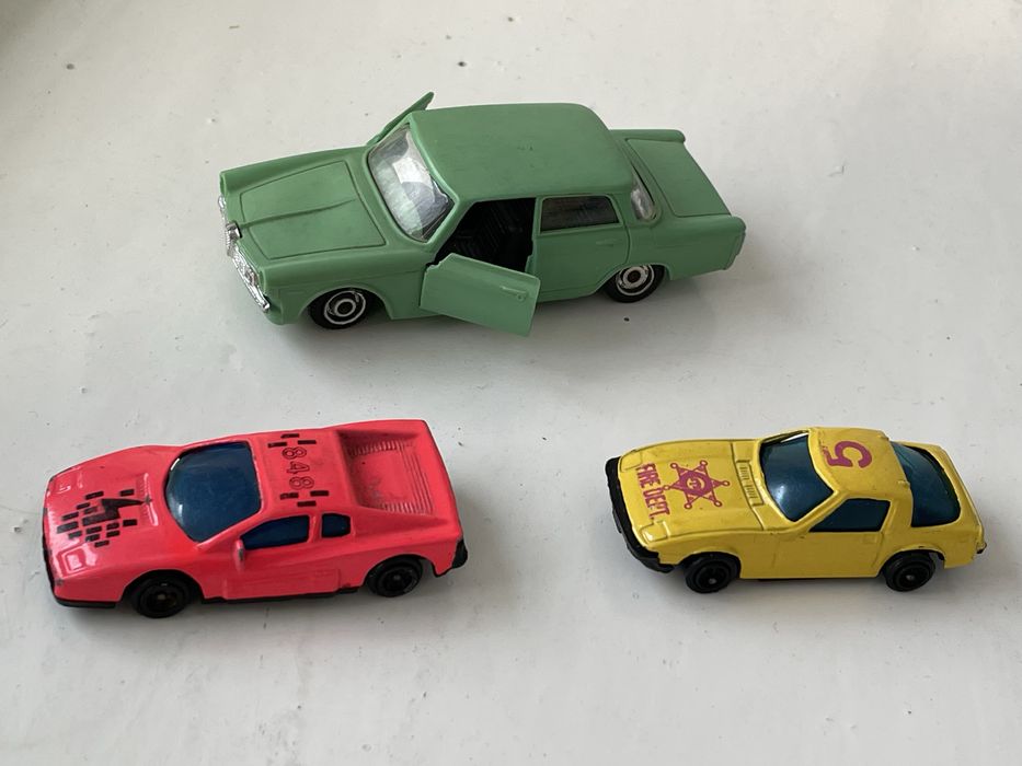 Набір машинок Alfa Romeo та іграшкові авто 3 штуки