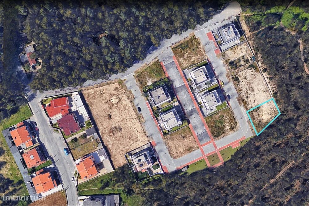 Lote de terreno em Monte Gentil — Castêlo Da Maia, Porto