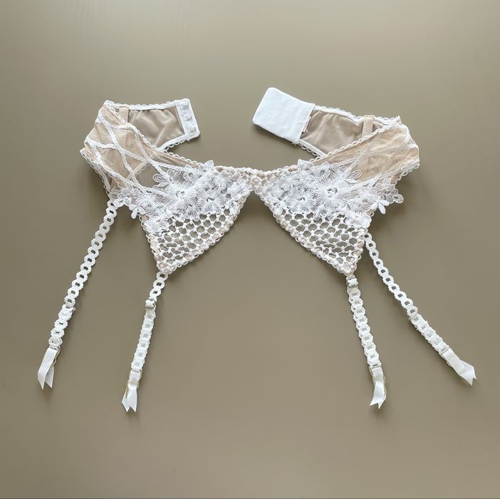 Набор поясов для чулков Victoria’s Secret, Triumph + подвязка-подарок