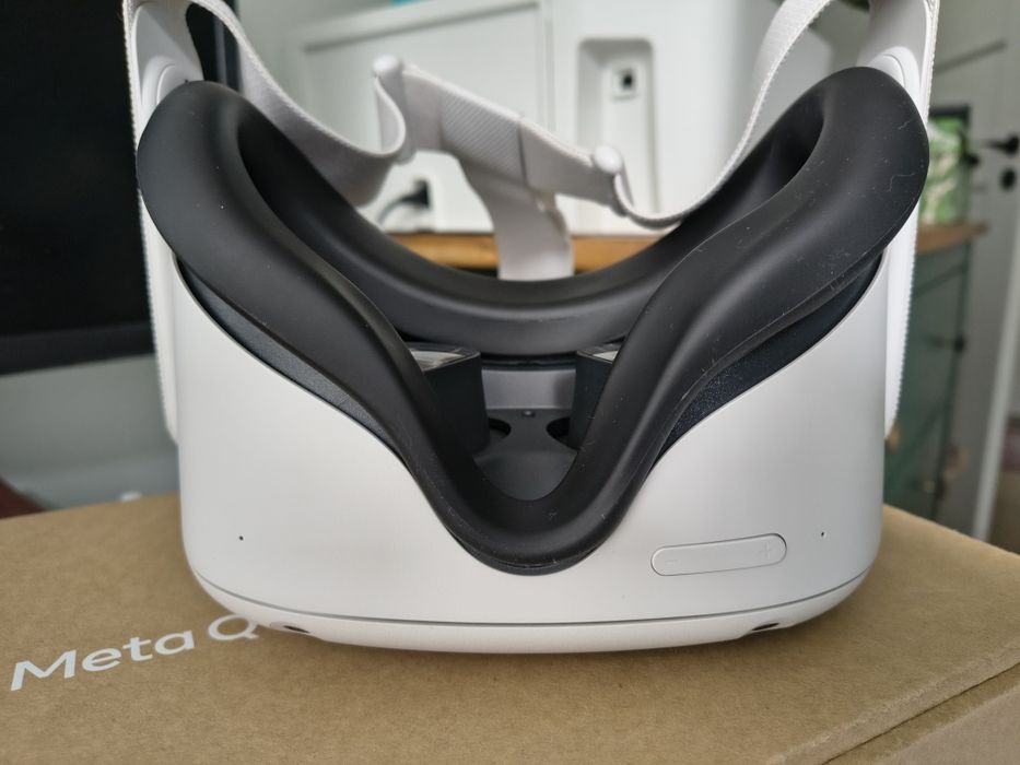 Meta Quest 2 gogle VR