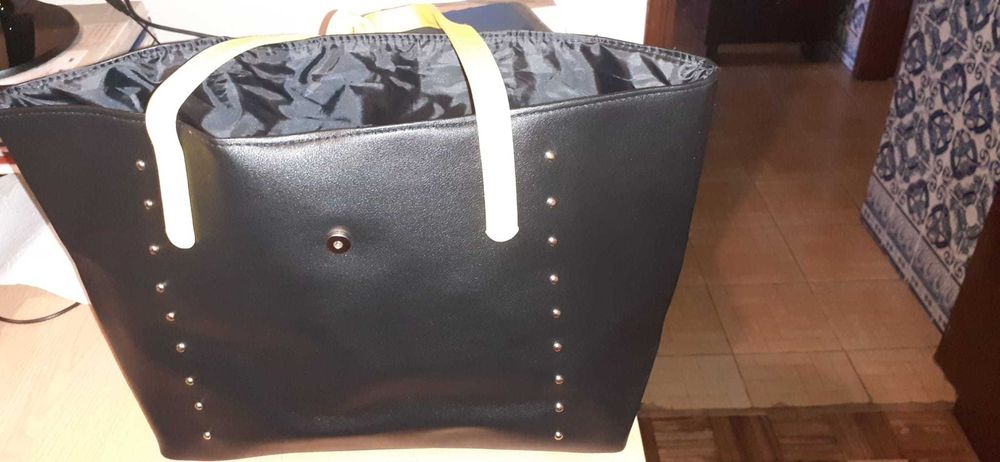 Saco/Mala para senhora - marca Heine