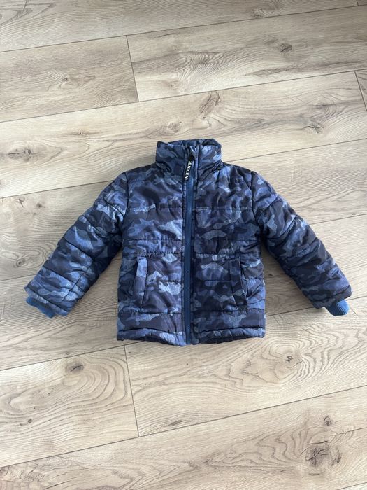 Зимова курточка для хлопчика 98 розмір з утепленням