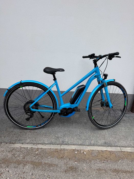 Rower elektryczny Cube cross hybrid race allroad 500