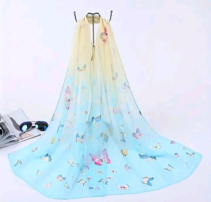 Весняний легенький шарфик