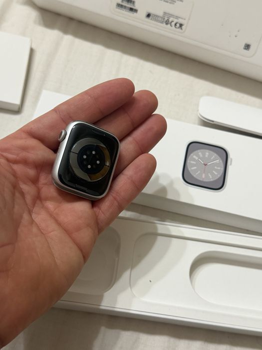 Apple watch series 8 silver 45 mm