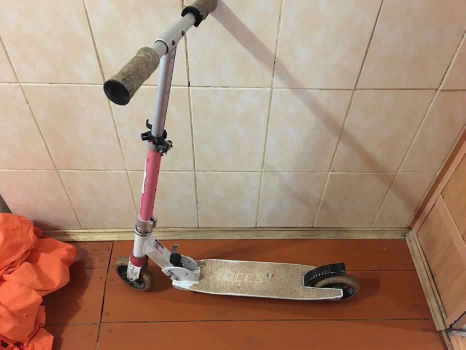 Самокат Roces дитячо-підлітковий