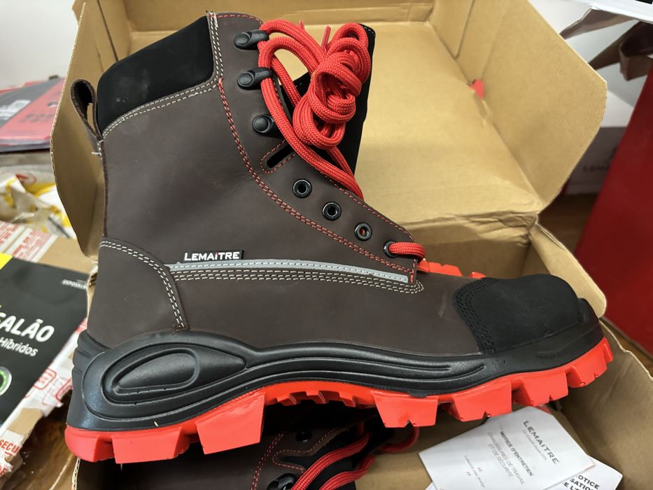 Botas lemaitre novas