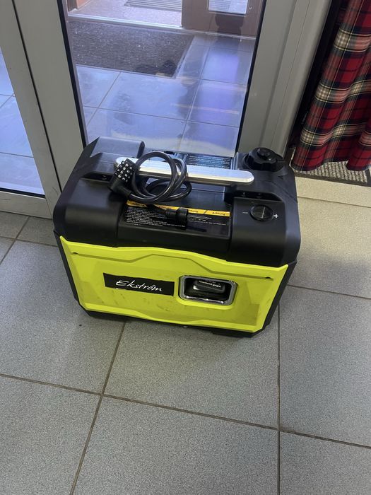 Генератор Ekstrom 3квт. Швейцария. не путать с2квт