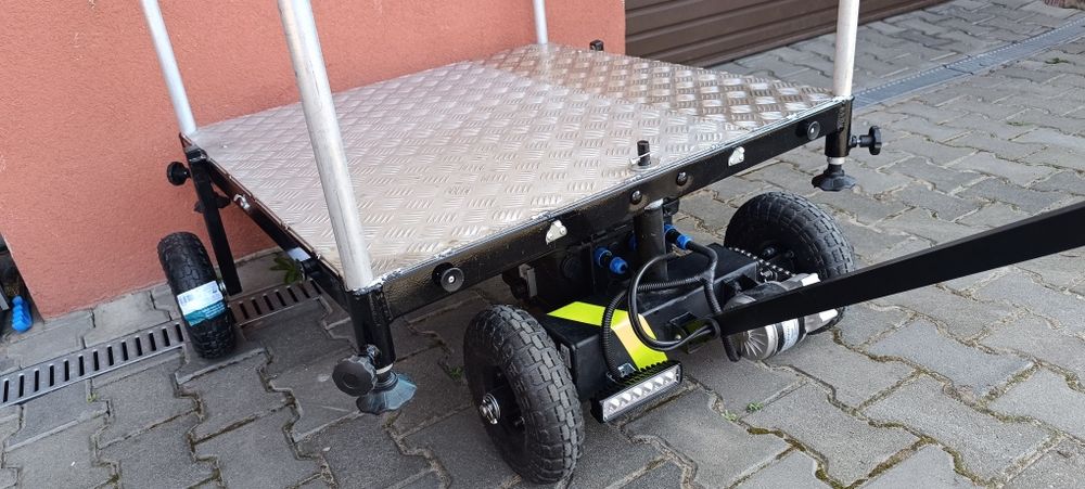 Wózek - platforma wedksrska elektryczna