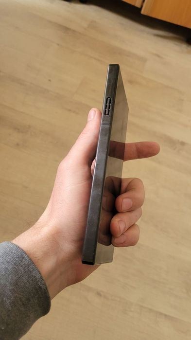 Продам red magic 9 pro 12/256 андроид 15