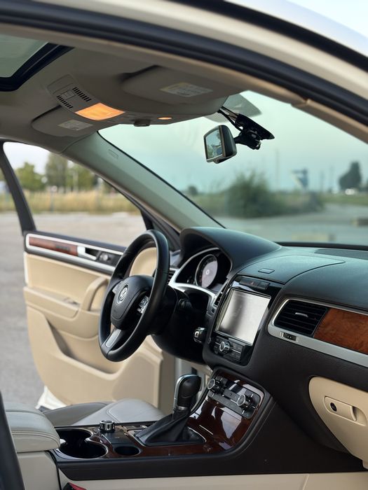 Продам Volkswagen Touareg 2012 Disel