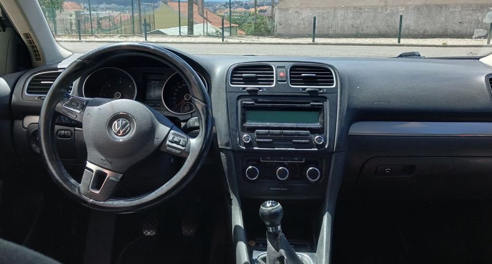 Vw golf 1.6 tdi ano 2011 diesel impecável 200 mil km