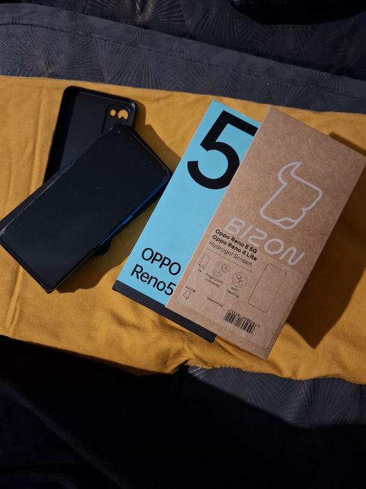 Telefon OPPO RENO5 5G