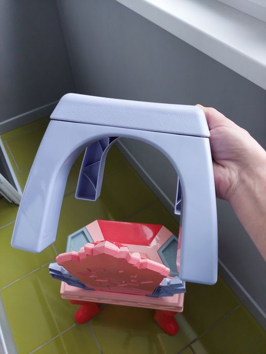 Косметическое зеркало для девочки