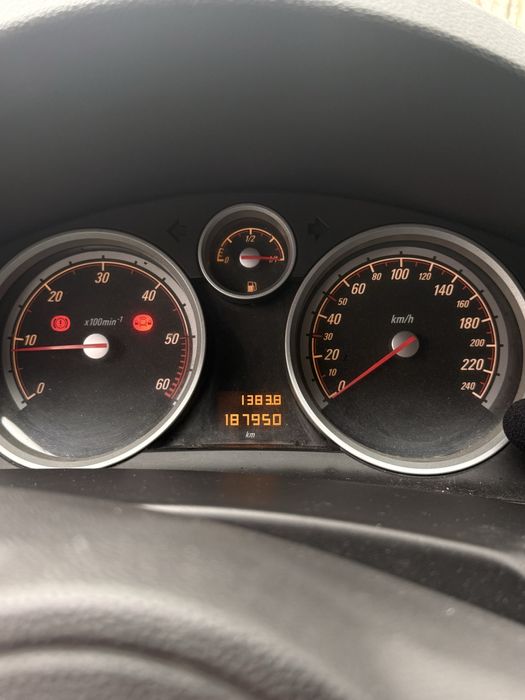 Opel Astra H GTC 1.7 125 cv - Motor ISUZU