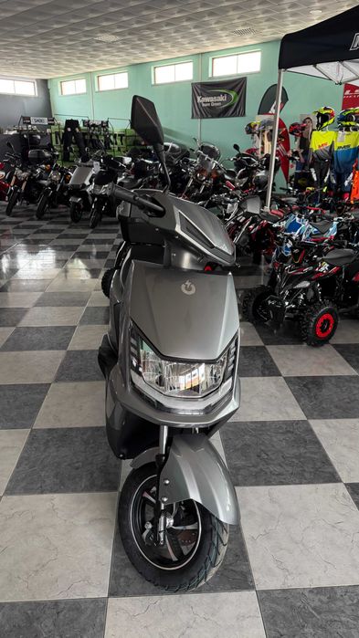 Scooter/ bicicleta elétrica We-Ride 72V