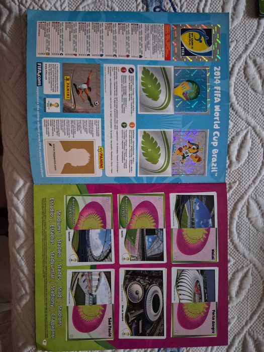 Caderneta Mundial 2014 sem a primeira página