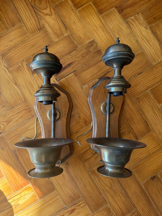 2 Candeeiros de parede estilo medieval