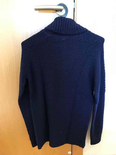 Camisola azul quentinha como nova M