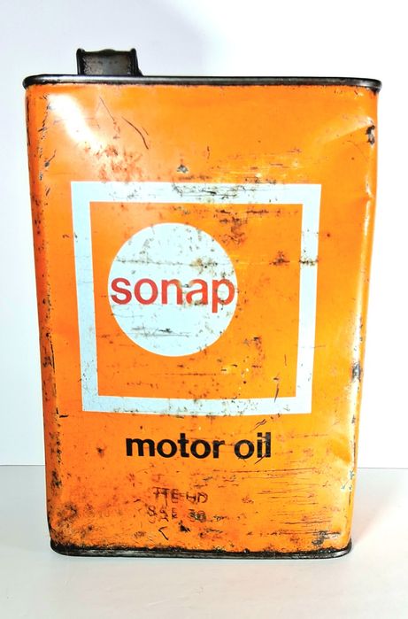 Lata antiga de óleo de motor SONAP