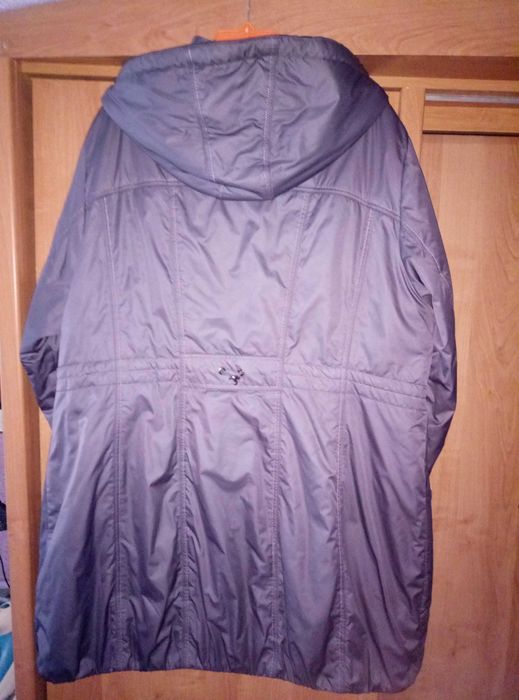 Женская куртка большого размера