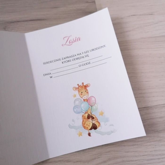 Zaproszenie na urodziny dziecka z żyrafą