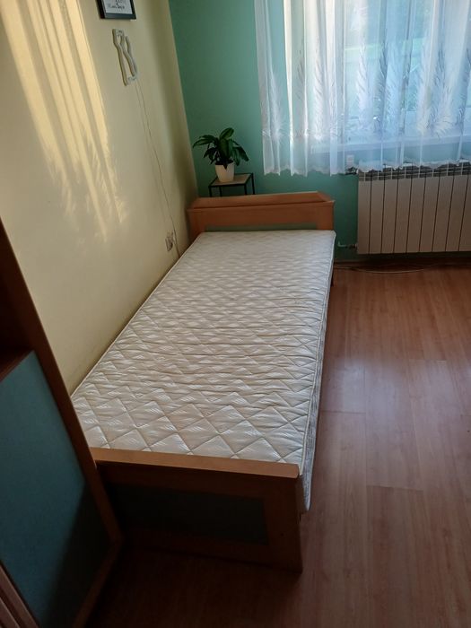 Łóżko pojedyńcze
