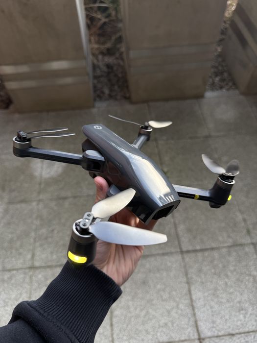 Holy Stone HS710 Drone