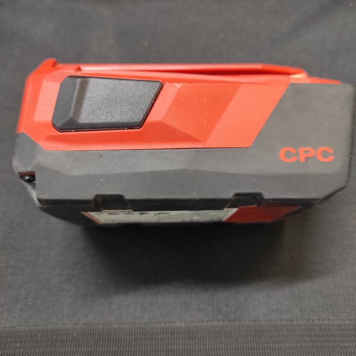 Акумулятор hilti b 22/4.0 бу. В гарному стані.