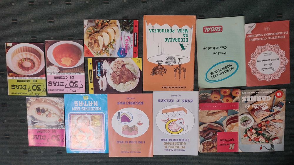 23 Brochuras e Publicações antigas de Cozinha