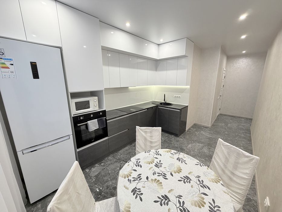 Оренда 1к квартири в ЖК Paradise Avenue по вул. Панорамна 2!